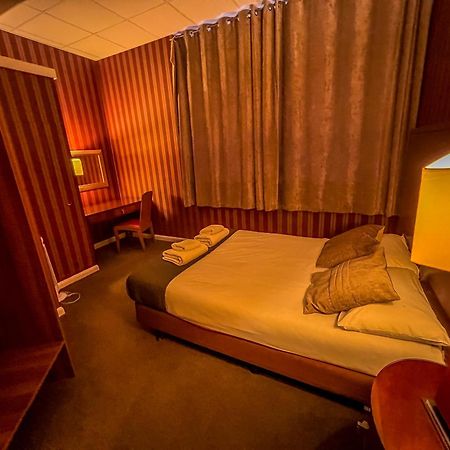 County Hall Apartment Hotel Бостън Екстериор снимка