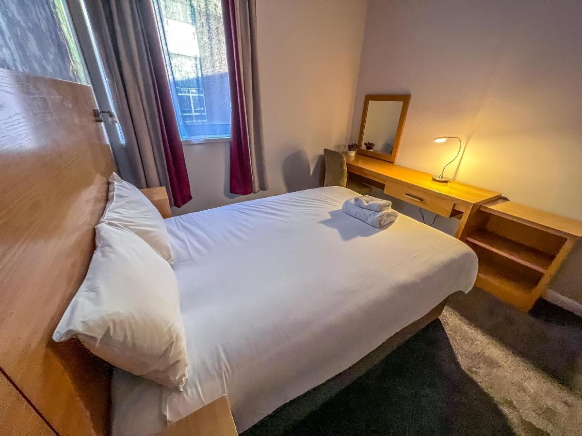 County Hall Apartment Hotel Бостън Екстериор снимка