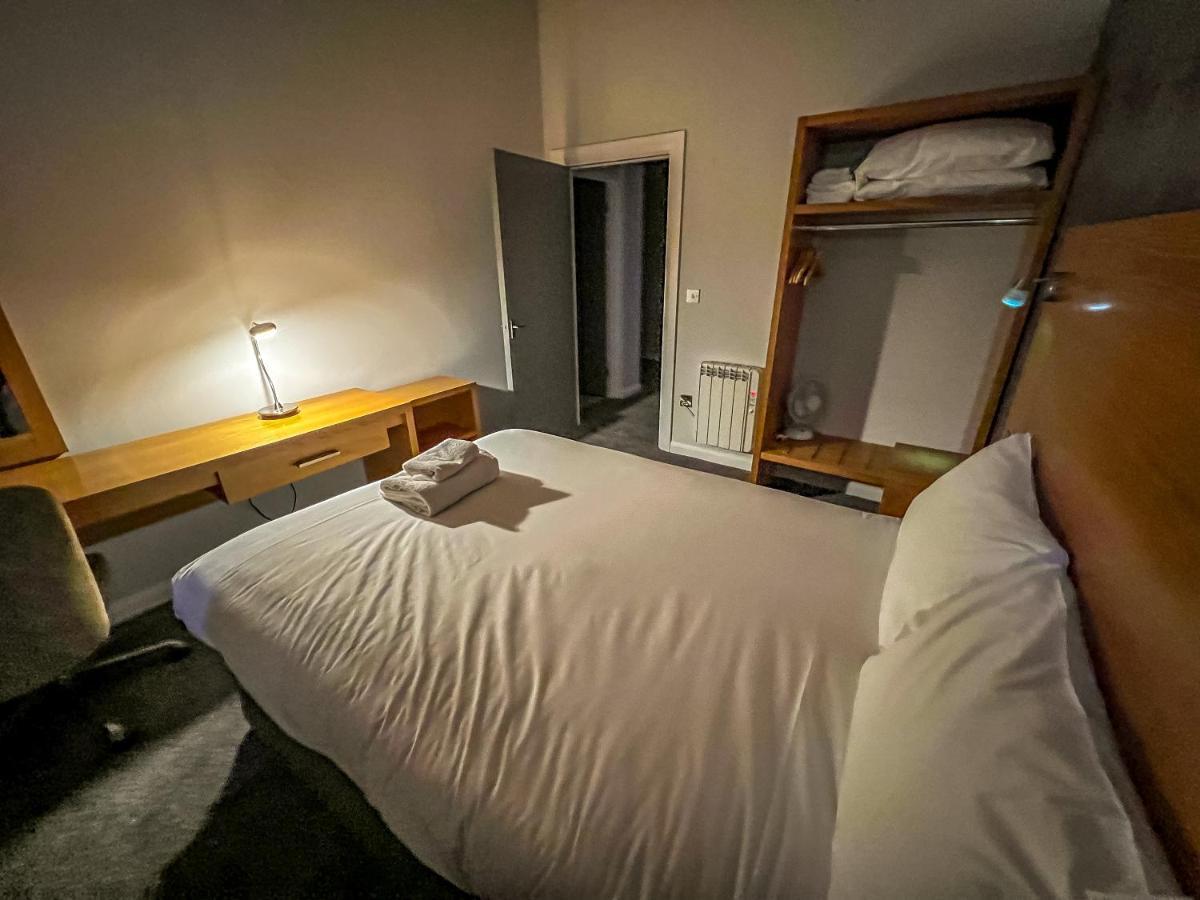 County Hall Apartment Hotel Бостън Екстериор снимка