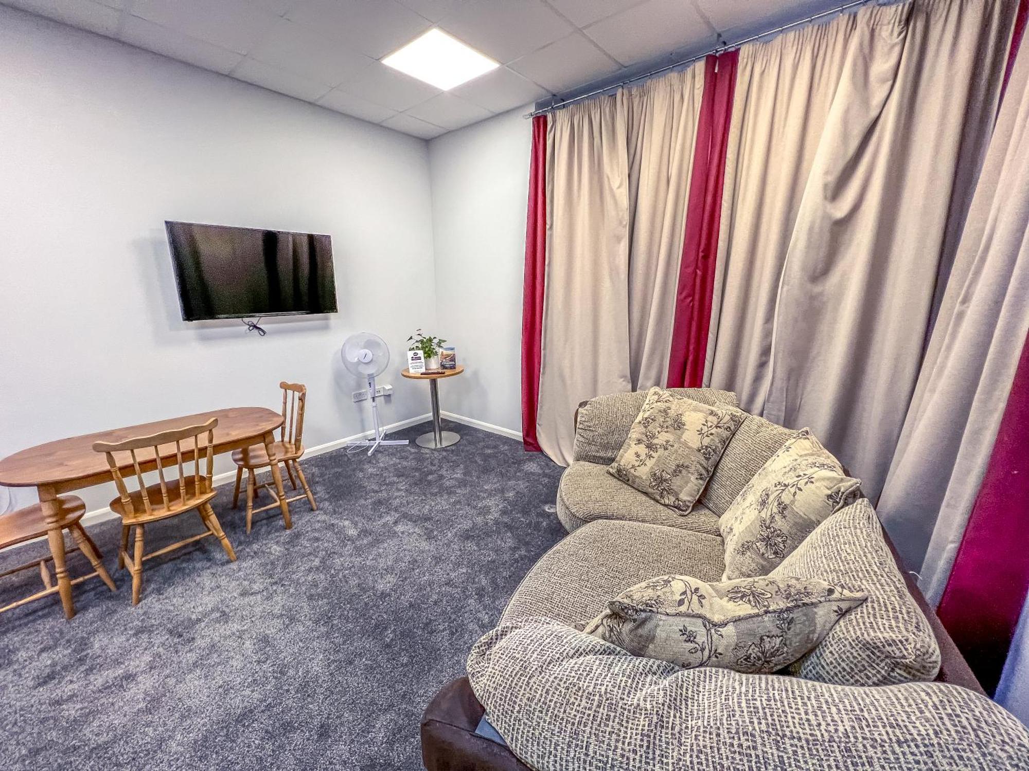 County Hall Apartment Hotel Бостън Екстериор снимка
