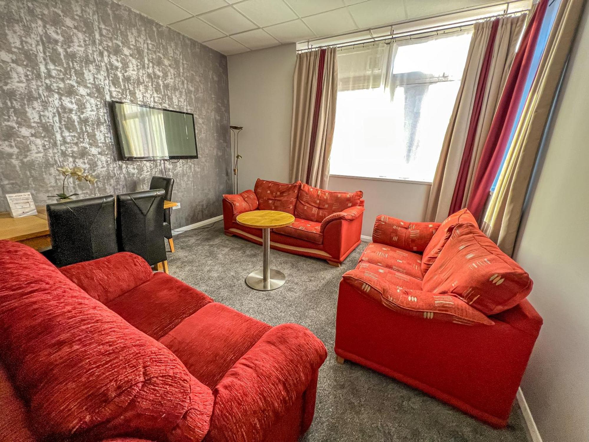 County Hall Apartment Hotel Бостън Екстериор снимка