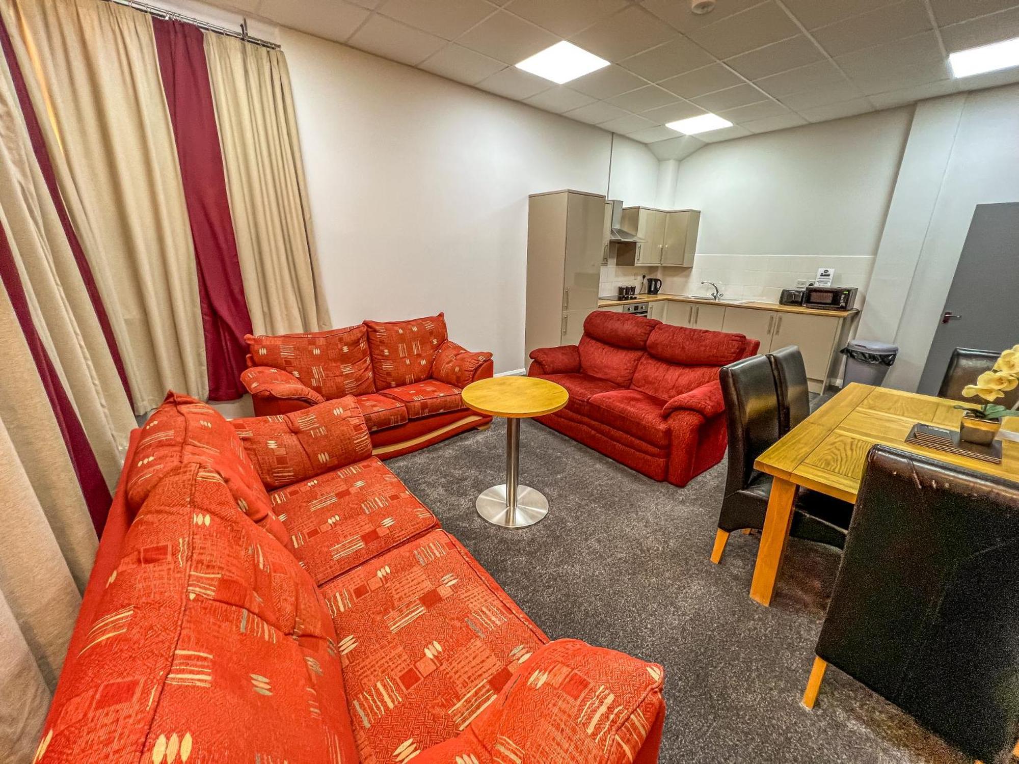 County Hall Apartment Hotel Бостън Екстериор снимка